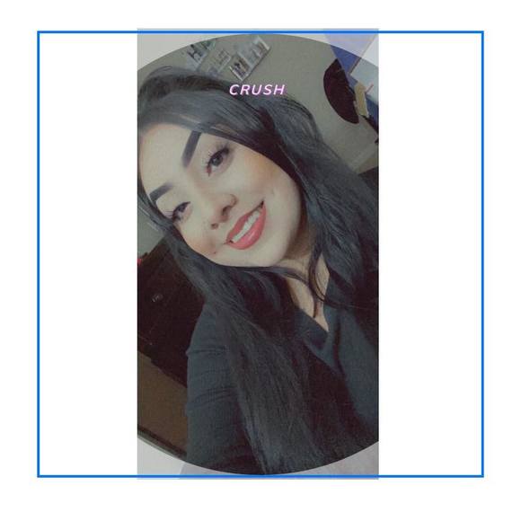 Meet your Posher, Damaris - Picture 1 of 1